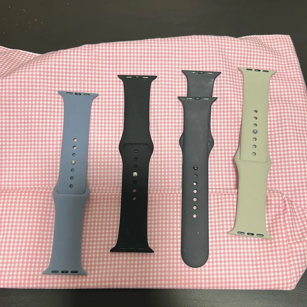 Apple Watch Bands. Set of 4. Small/Medium Never Used
